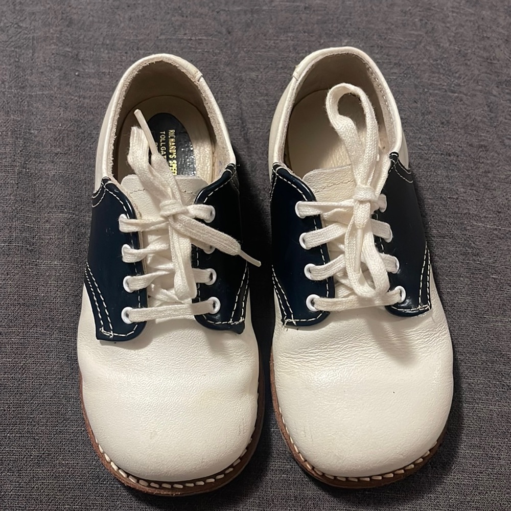 Vintage Baby Leather Shoes Saddle Shoes (Authentic) size 8 EEE (Wide)